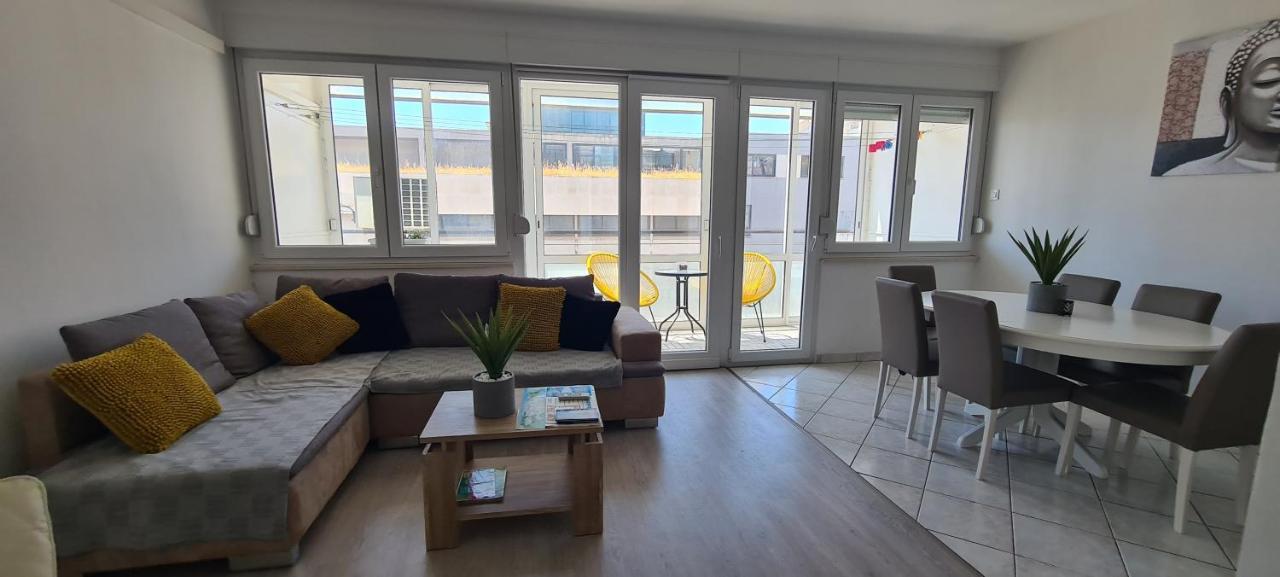 Apartment Dominis Σπλιτ Εξωτερικό φωτογραφία