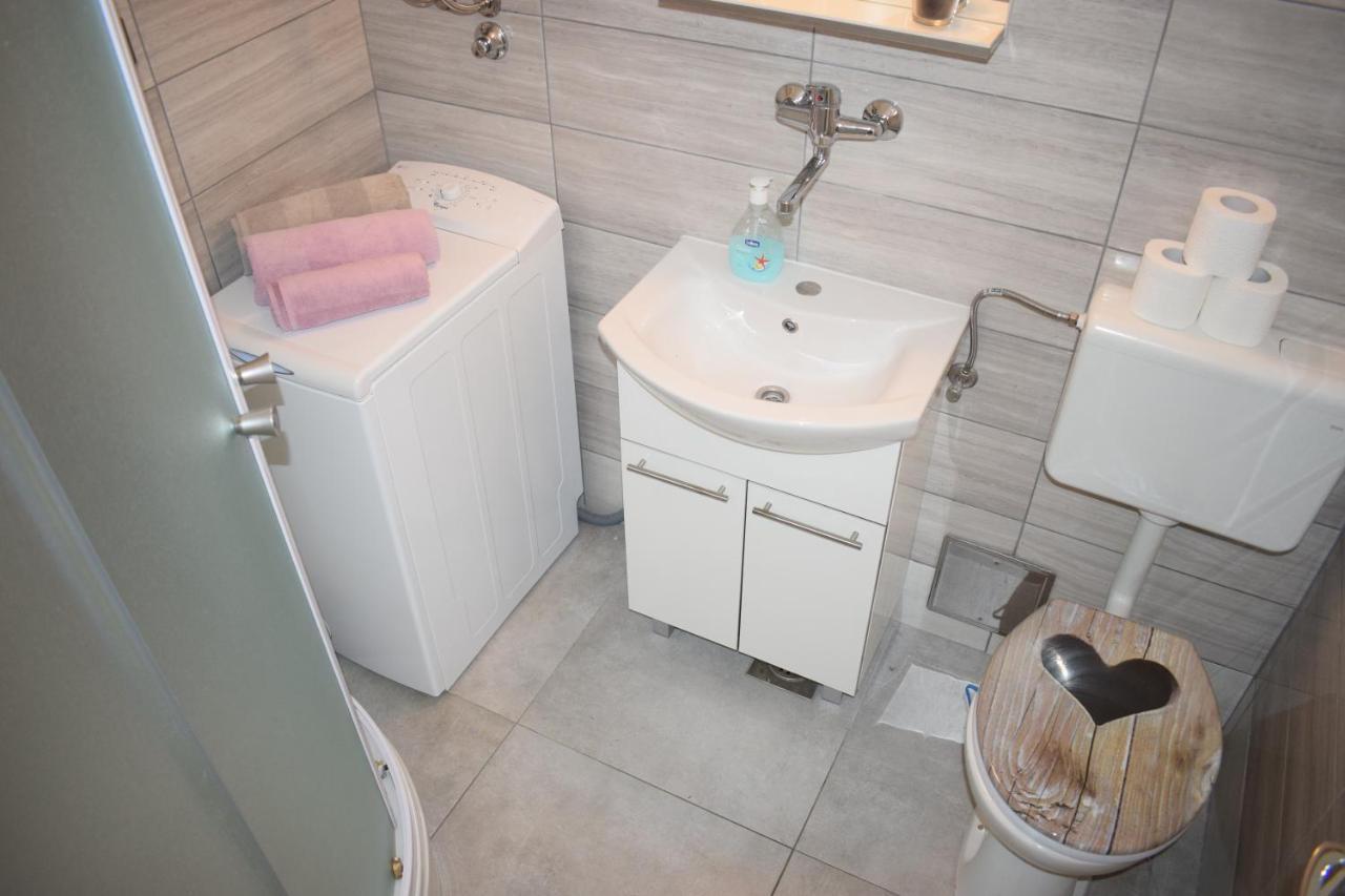 Apartment Dominis Σπλιτ Εξωτερικό φωτογραφία